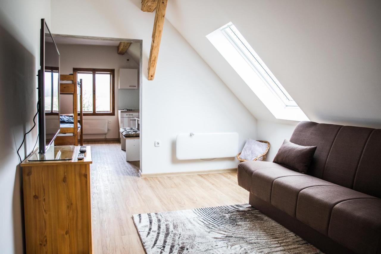 Apartment Arh