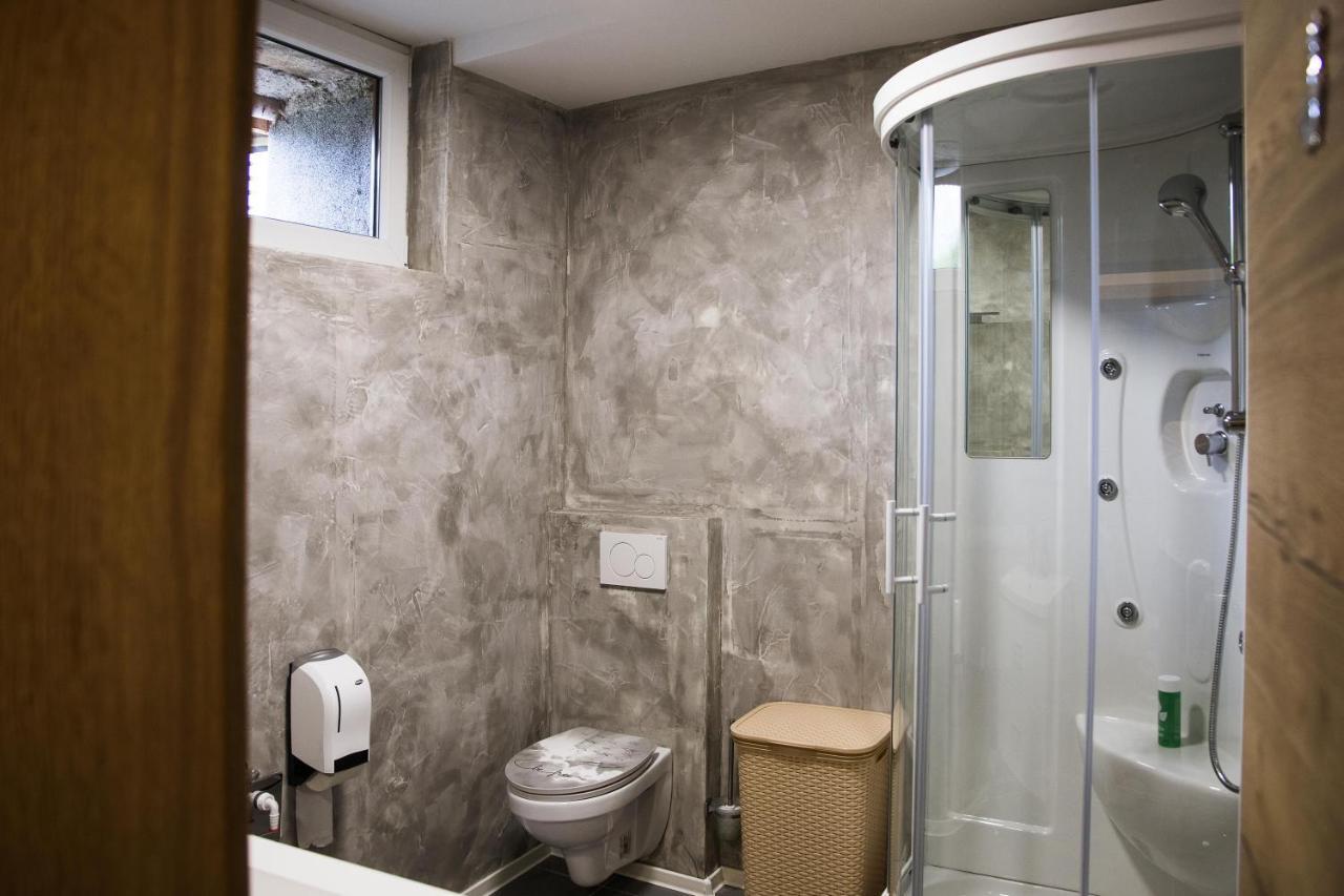 Apartment Arh