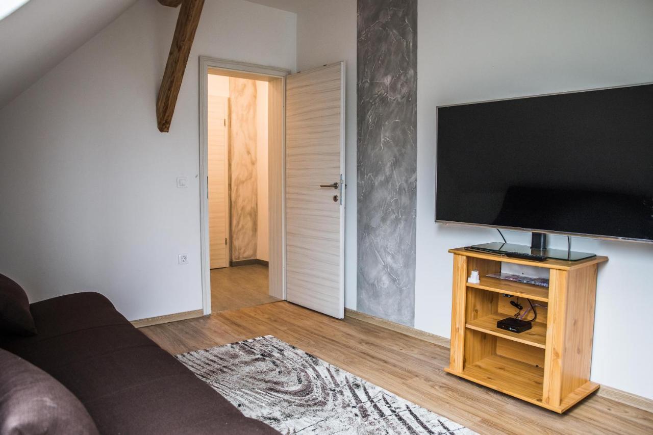 Apartment Arh